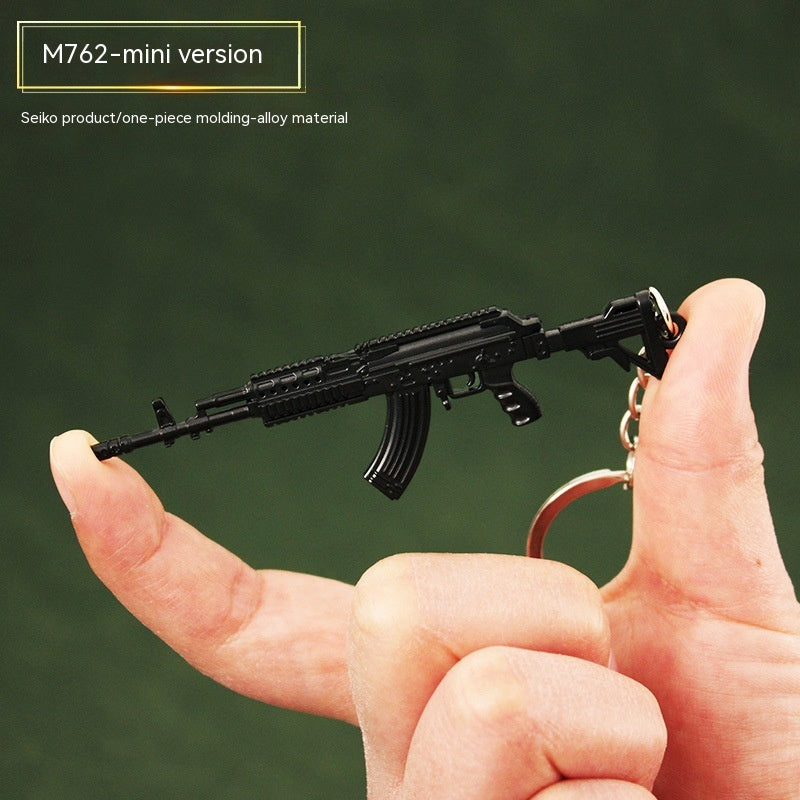TG Mini Rifle Model Keychain, Alloy Gun Ornament Key Ring, 3.5 in