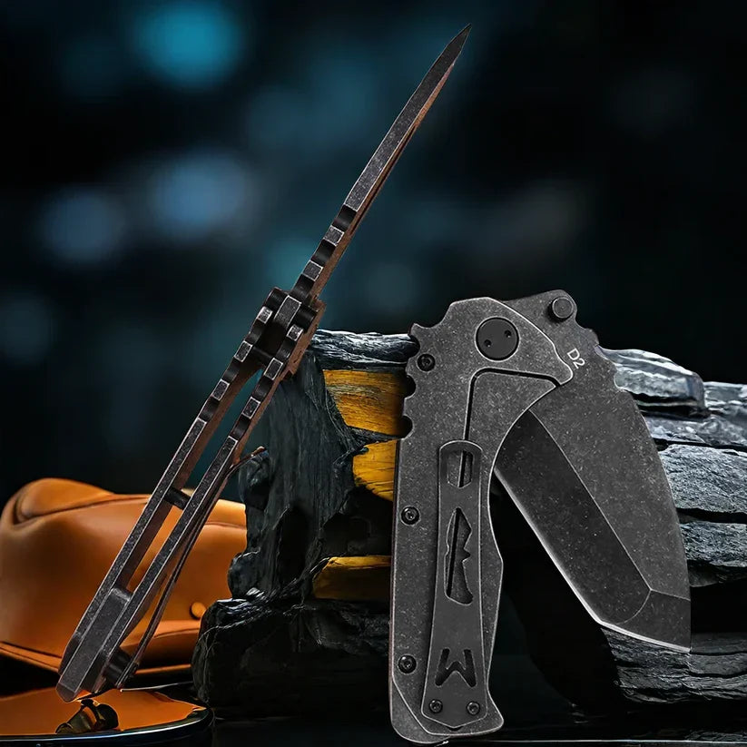 TG Titan folding machete, folded view