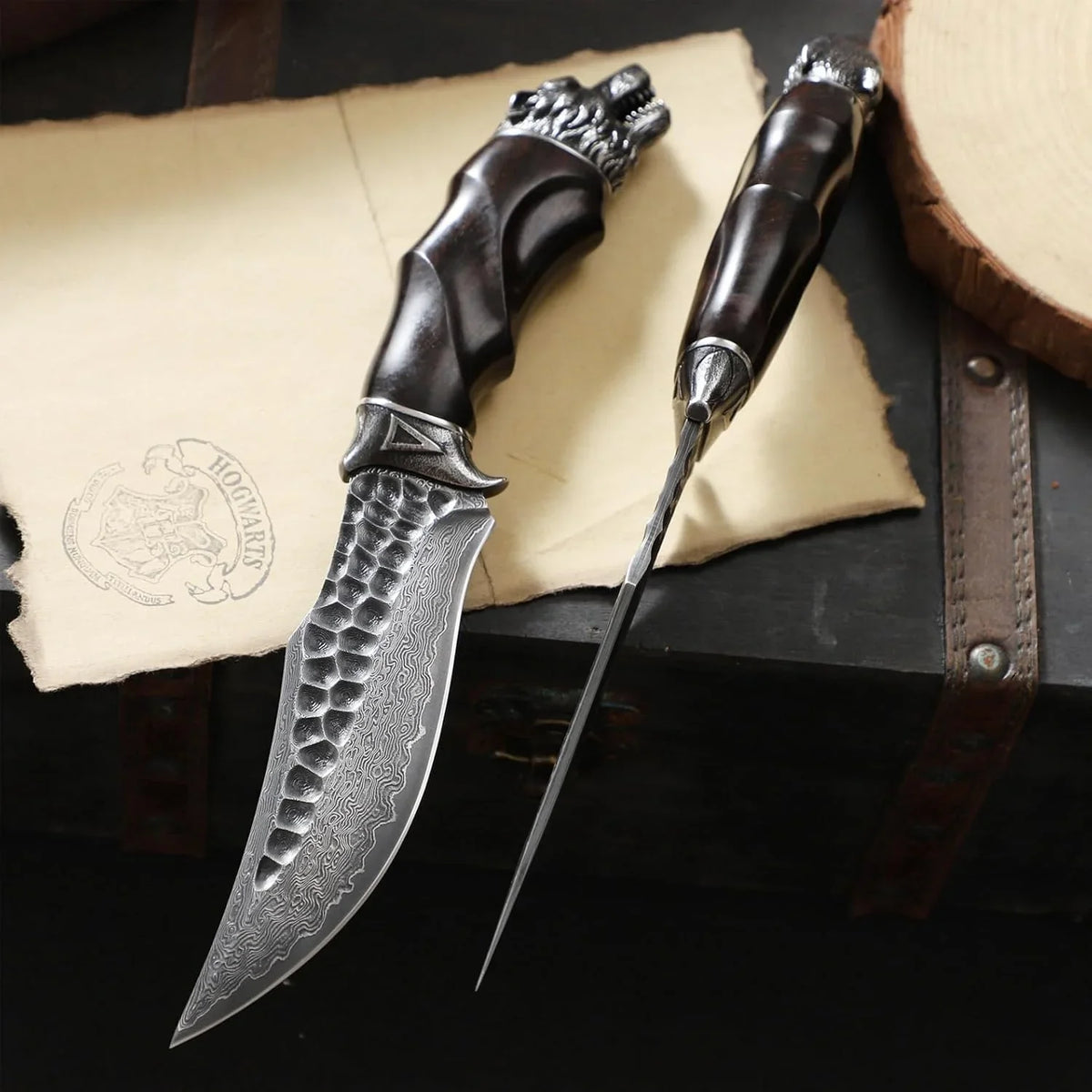 TG Beastforge outdoor knife, handle detail