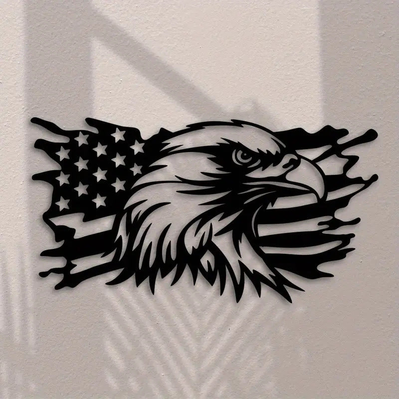 TG American eagle metal wall art, detail view
