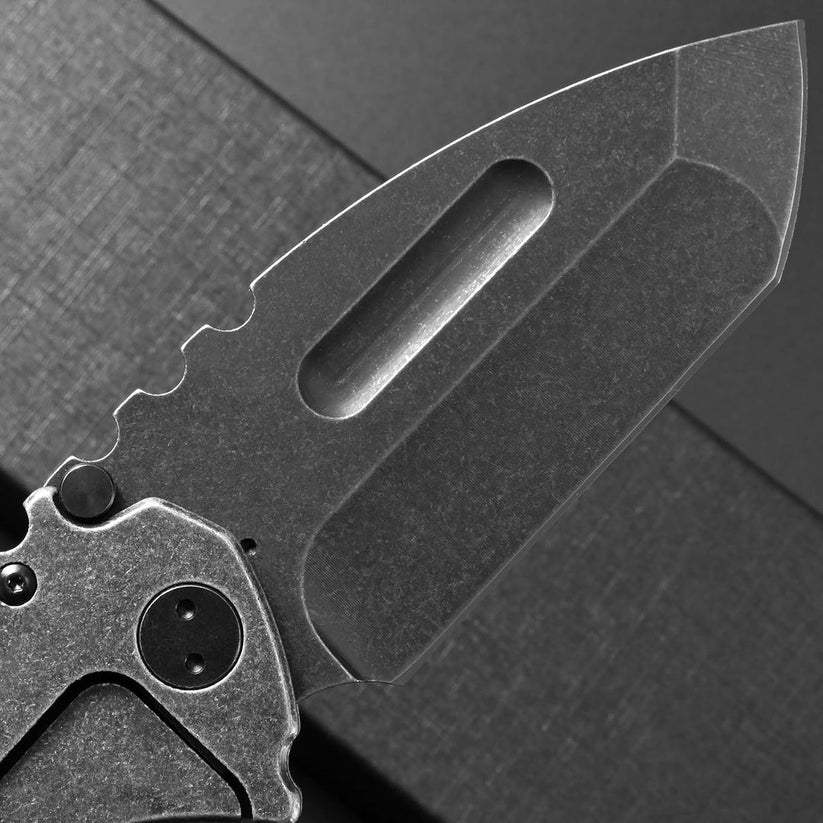 TG Titan folding machete, handle detail