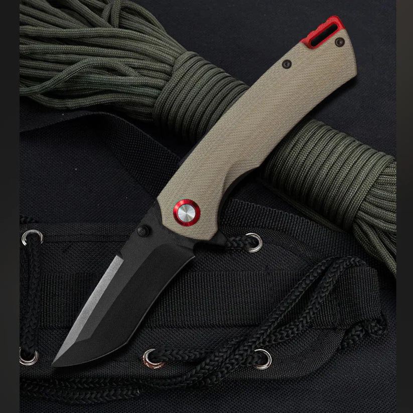 TG Razor Titan knife in camel